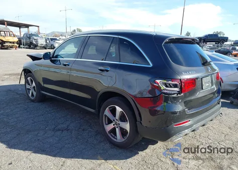 2022 Mercedes-Benz Glc 300 Suv z USA, uszkodzony, nr VIN W1N0G8DB8NG117144